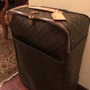 Louis Vuitton Suitcase (Pagase 65 SP0170)